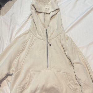 Lululemon scuba cream